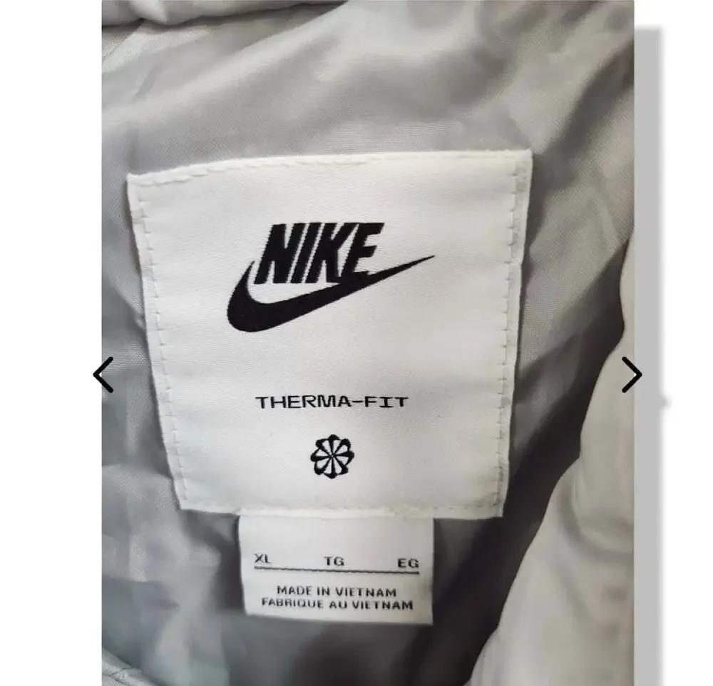 Nike Sportswear Therma-FIT Legacy Reversible Vest, Light Smoke Grey, Size XL